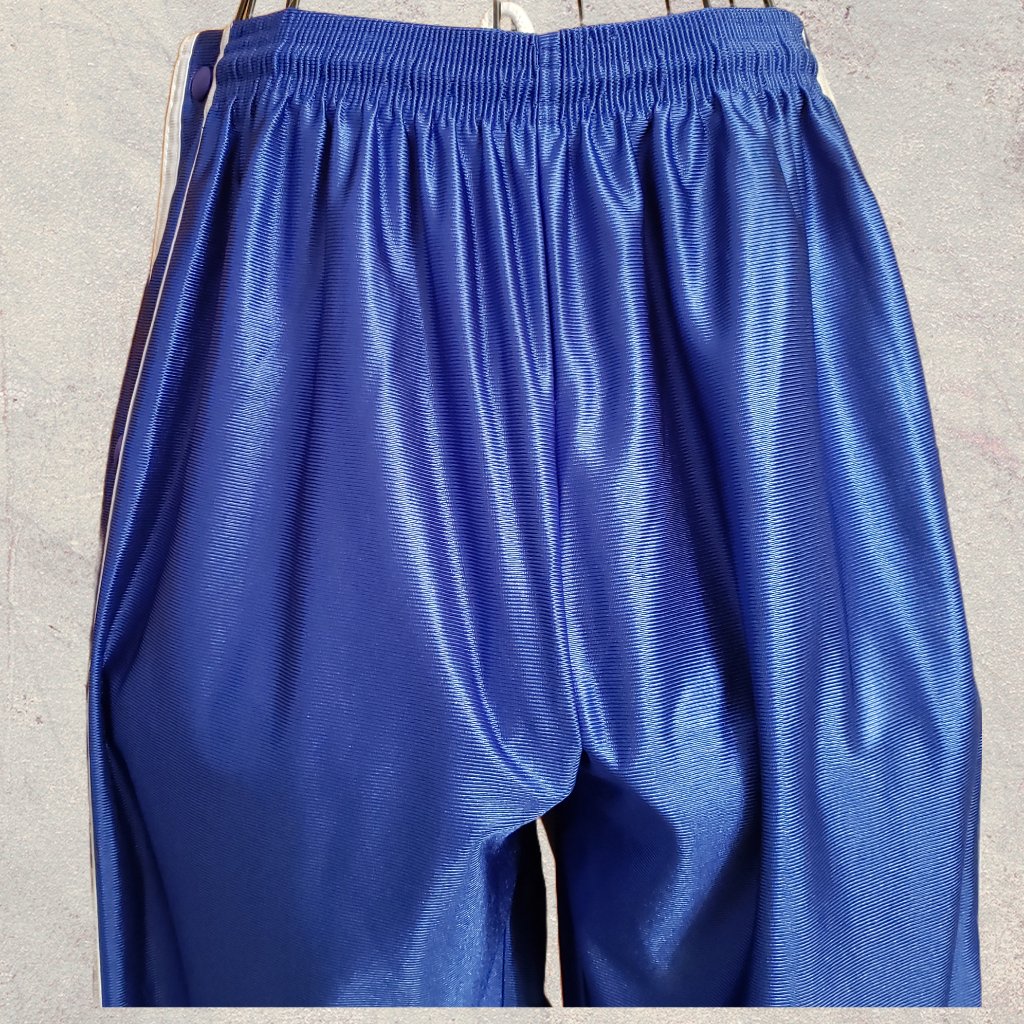 - 2 Set/Jogging Pants